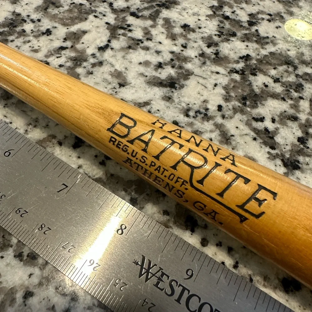 Hanna Batrite mini bat souvenir of Cooperstown, NY - Picture 3 of 4